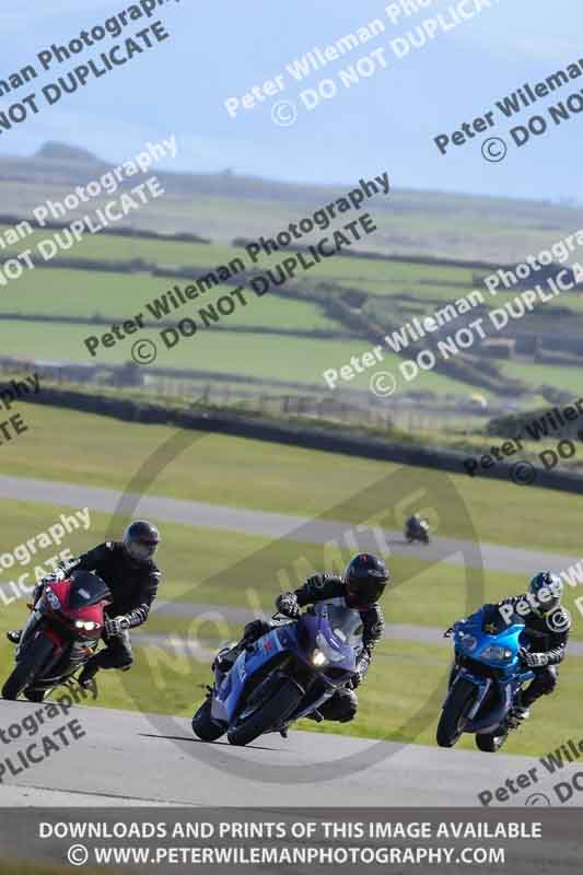 anglesey no limits trackday;anglesey photographs;anglesey trackday photographs;enduro digital images;event digital images;eventdigitalimages;no limits trackdays;peter wileman photography;racing digital images;trac mon;trackday digital images;trackday photos;ty croes